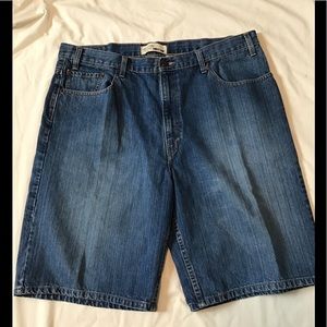 Men Levi’s Denim Shorts